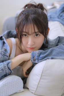 男女舌吻教程视频大全